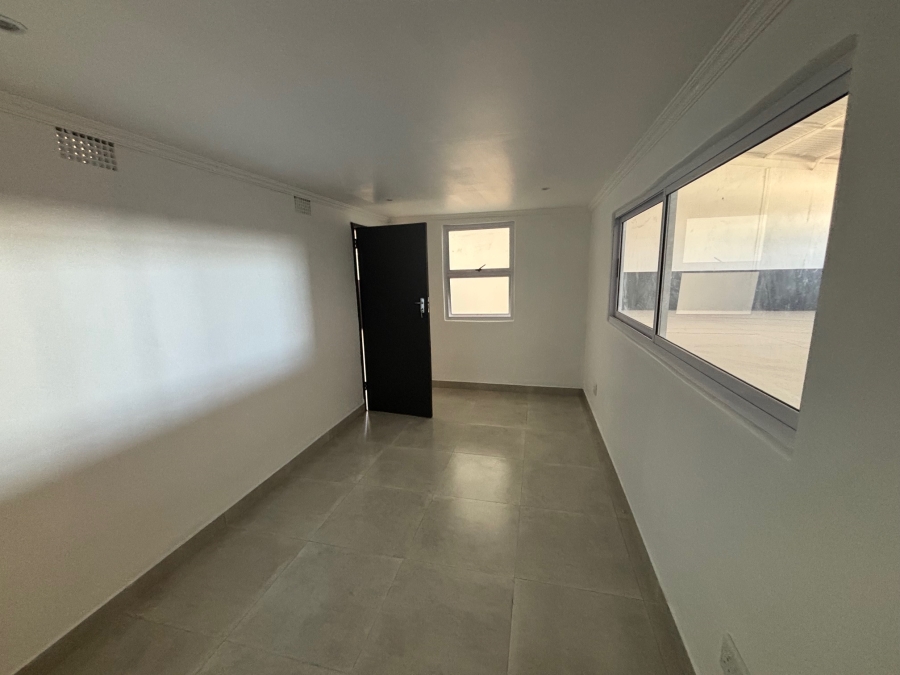 To Let Commercial Property for Rent in Woodbrook Eastern Cape